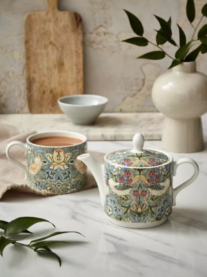 Strawberry Tea-For-One Teapot, 280ml, Blue/Multi